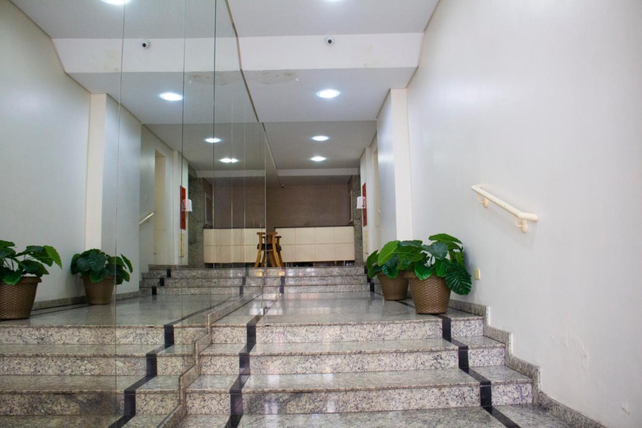 Studio Central Proximo A Faculdade E Rodoviaria Curitiba Buitenkant foto